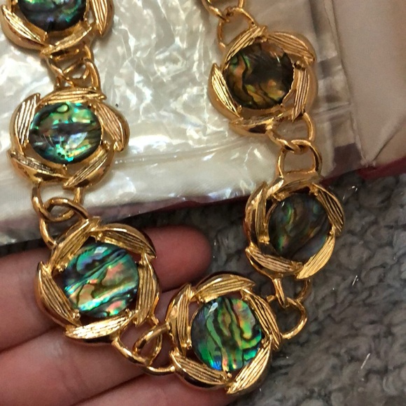 Necklace - Picture 3 of 3